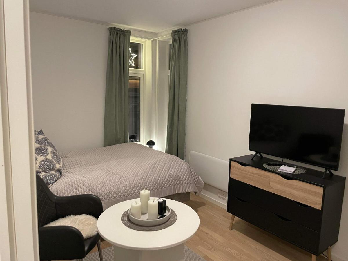 Moderne hybelleilighet med unik beliggenhet Tromsø Eksteriør billede